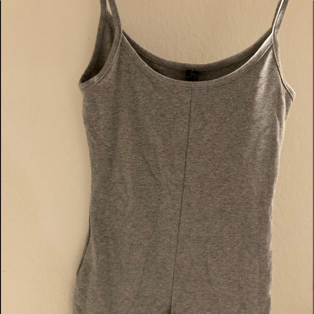 Forever 21 grey jumpsuit romper shorts medium new with tags
